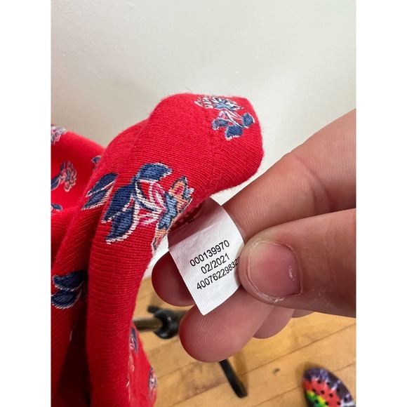 NWOT Croft & Barrow Red and white and Blue Floral tank top - Picture 6 of 7